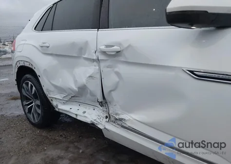 2021 Volkswagen Atlas Cross Sport 3.6L V6 Sel Premium R-Line z USA, uszkodzony, nr VIN 1V2FE2CA6MC241043